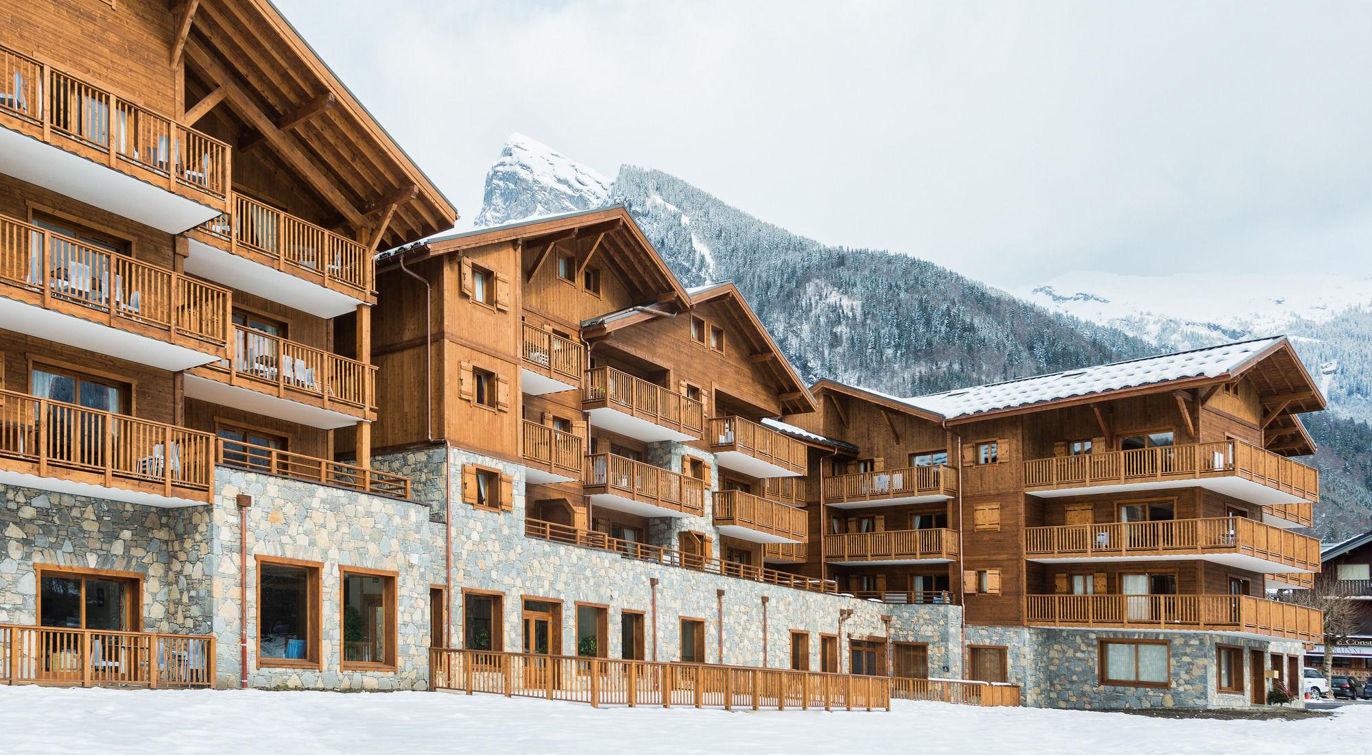Cgh Residence Boutique Les Chalets De Layssia Samoens Luaran gambar