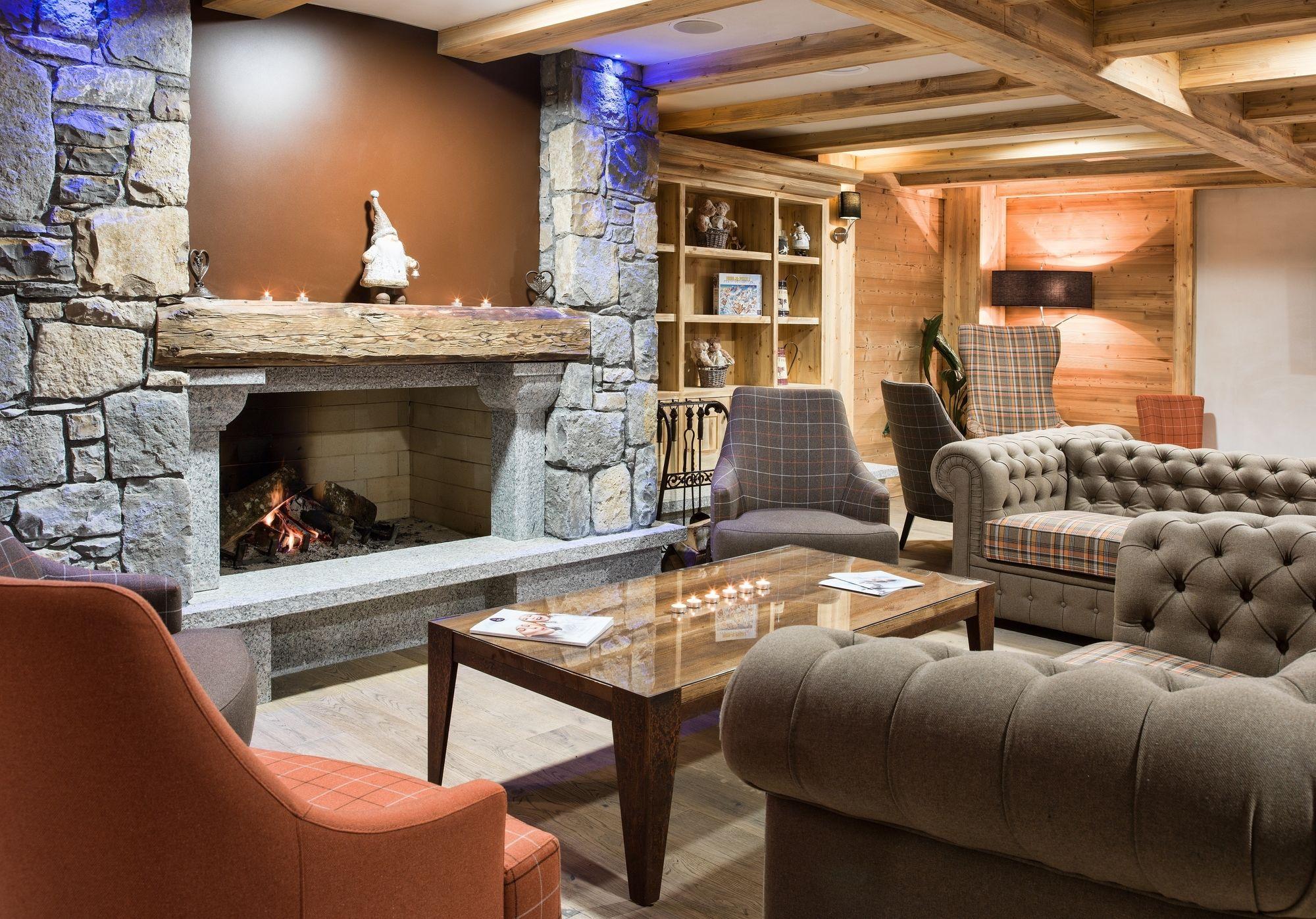 Cgh Residence Boutique Les Chalets De Layssia Samoens Luaran gambar