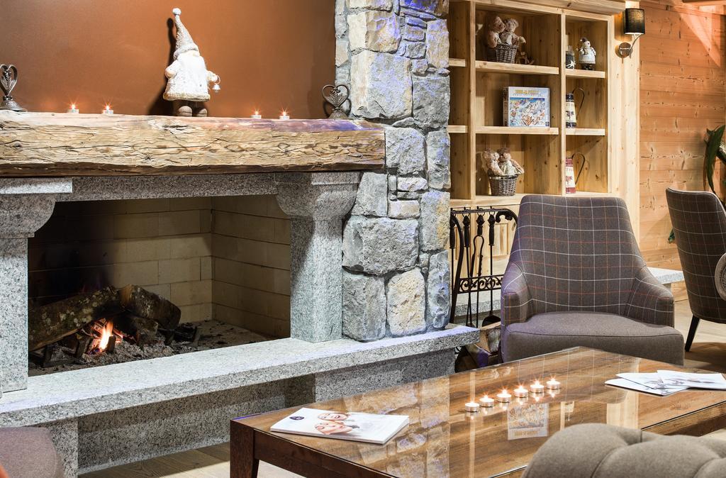 Cgh Residence Boutique Les Chalets De Layssia Samoens Luaran gambar